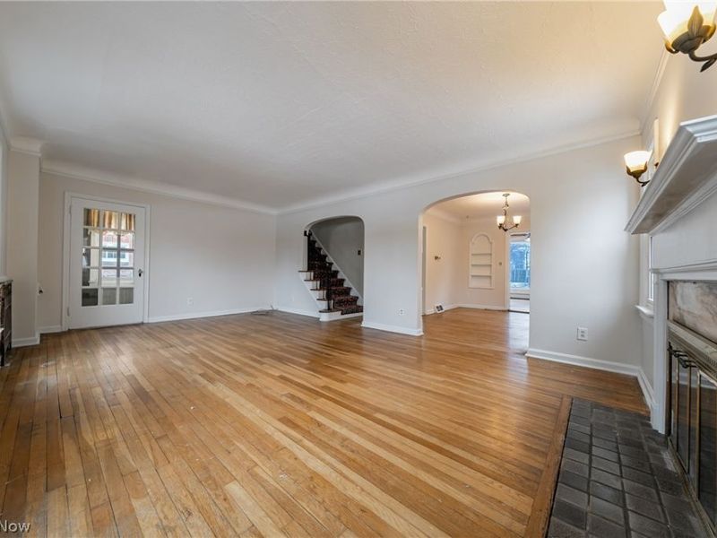 2317 Canterbury Road, University Heights, OH 44118 Photo 4