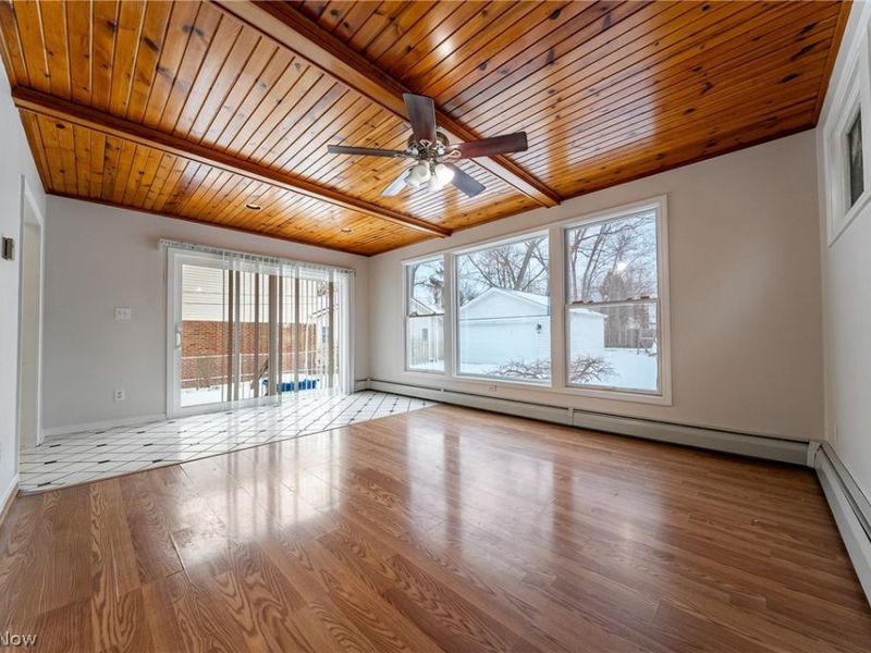 2317 Canterbury Road, University Heights, OH 44118 Photo 9
