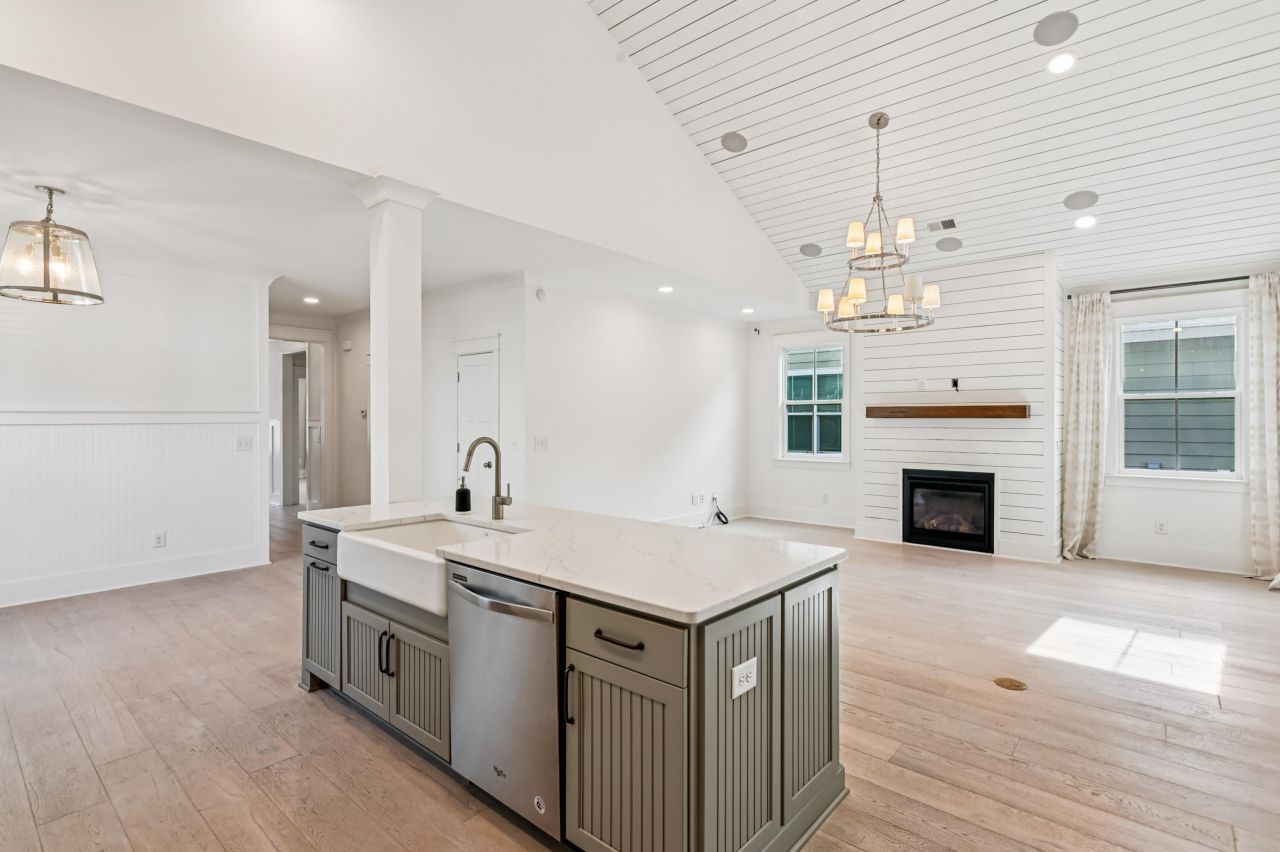 1009 Oak Bluff Avenue Photo 10