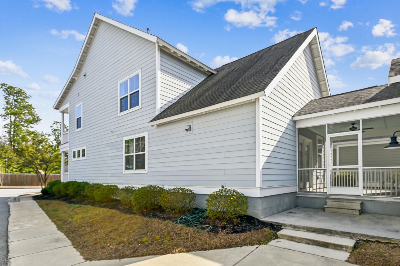 1009 Oak Bluff Avenue Photo 35