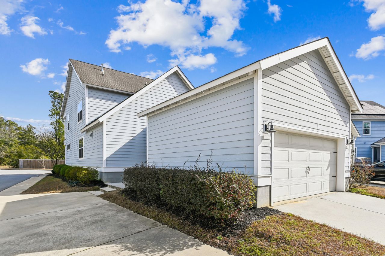 1009 Oak Bluff Avenue Photo 36