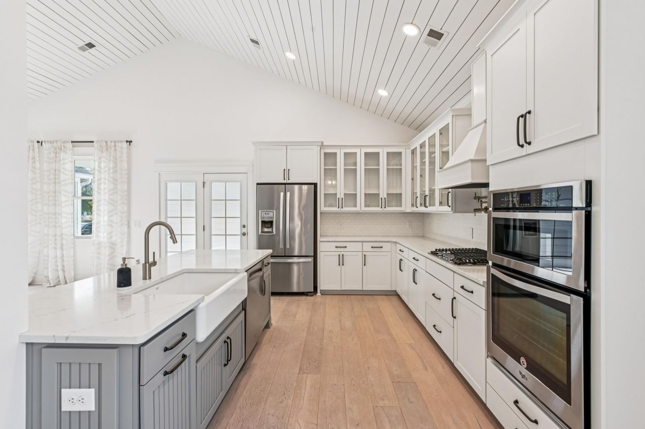 1009 Oak Bluff Avenue Photo 8