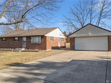 1102 N Heincke Road, Miamisburg, OH 45342