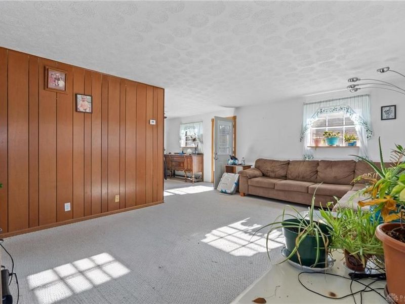 1102 N Heincke Road, Miamisburg, OH 45342 Photo 12