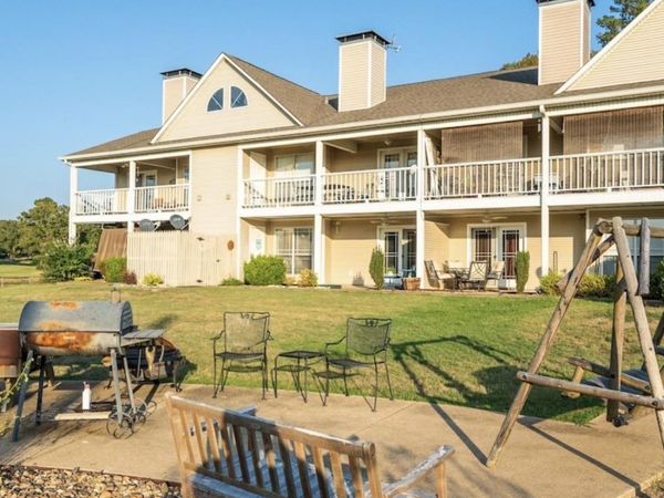 472 Catherine Park Road, Hot Springs, AR 71913