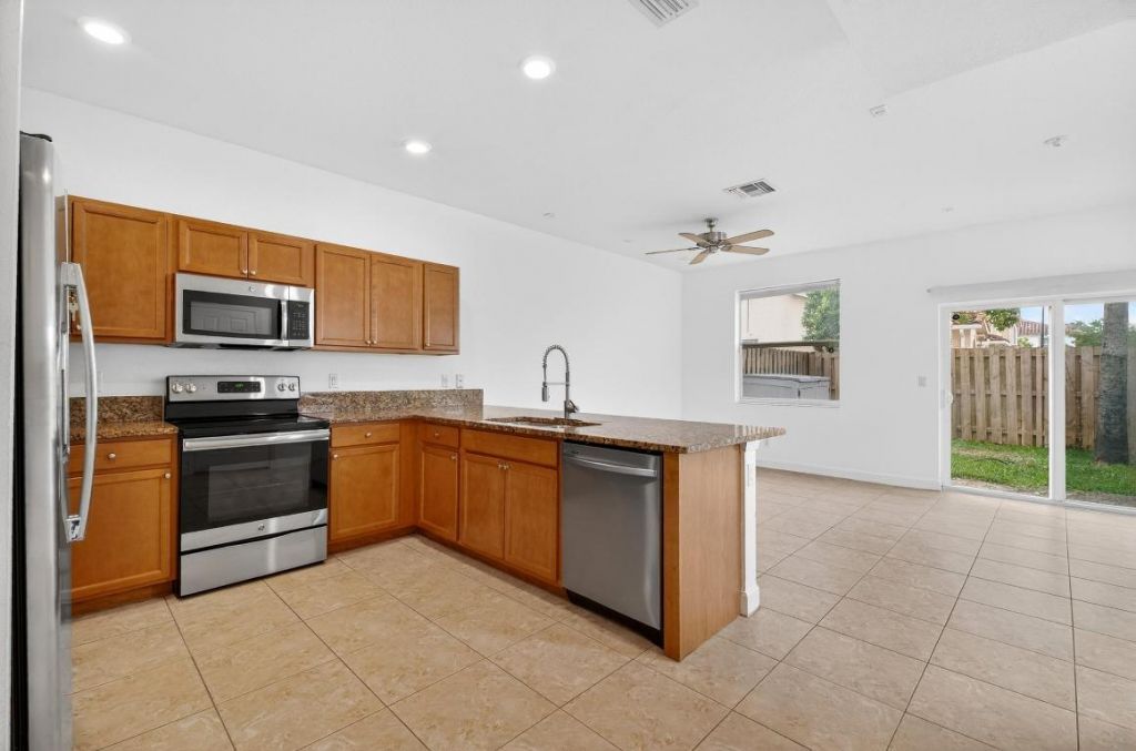 5354 Ellery Terrace, West Palm Beach, FL 33417 Photo