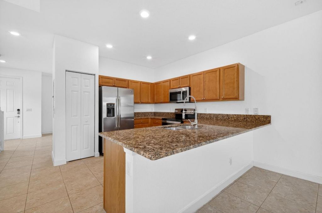 5354 Ellery Terrace, West Palm Beach, FL 33417 Photo