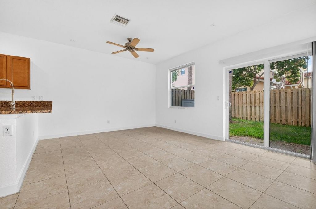 5354 Ellery Terrace, West Palm Beach, FL 33417 Photo