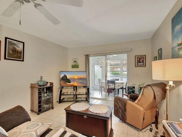 2121 NE 1st Court, Unit 105, Boynton Beach, FL 33435