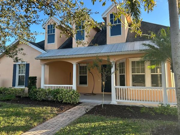 10591 SW Katrina Way, Port Saint Lucie, FL 34987