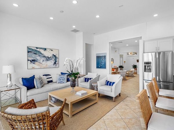 9666 Via Elegante, Wellington, FL 33411