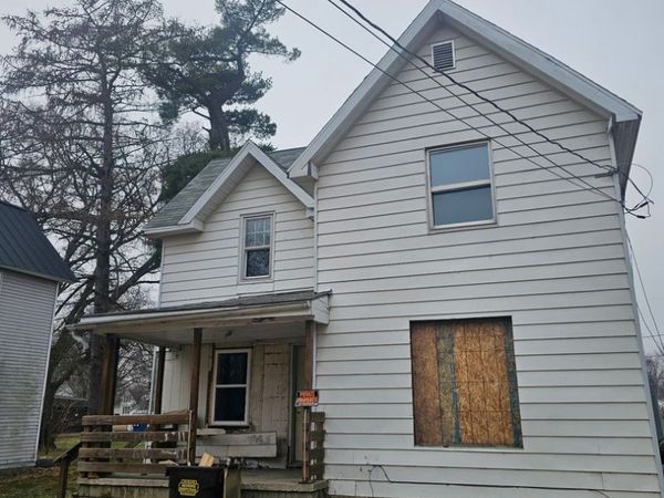 402 6TH Avenue, Rock Falls, IL 61071