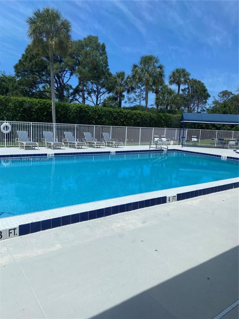 3521 Village Blvd, Unit 405, West Palm Beach, FL 33409 Photo