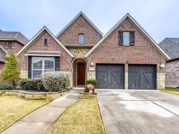 2633 Walnut Creek Lane, The Colony, TX 75056