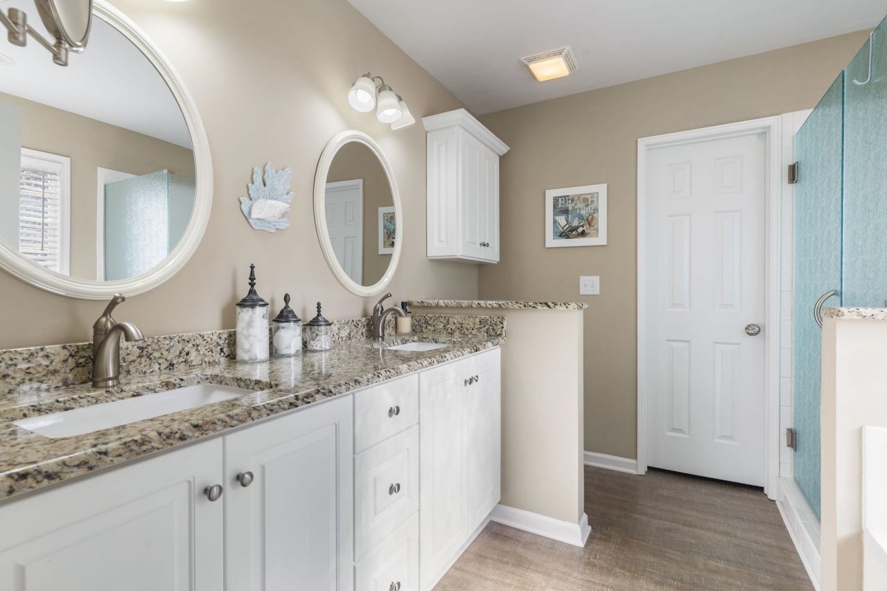 119 Mackinley Circle Photo 17