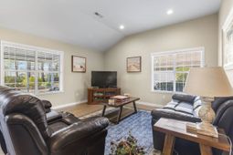 119 Mackinley Circle photo 4