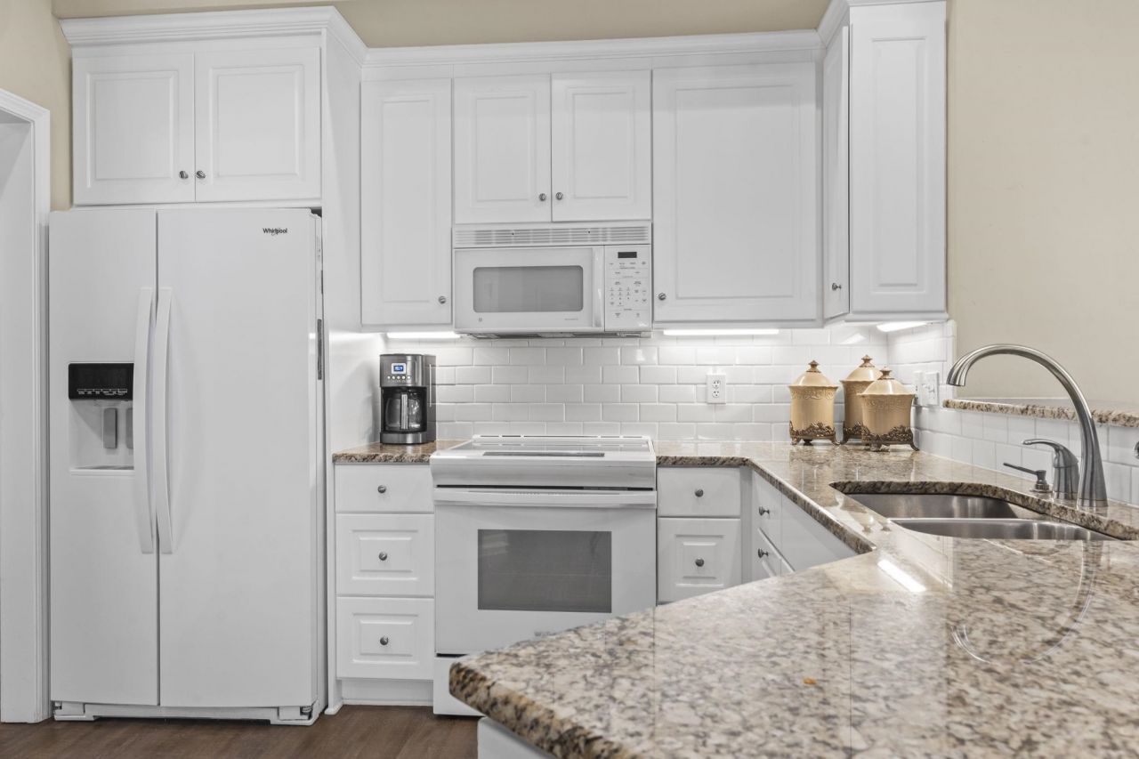 119 Mackinley Circle Photo 8