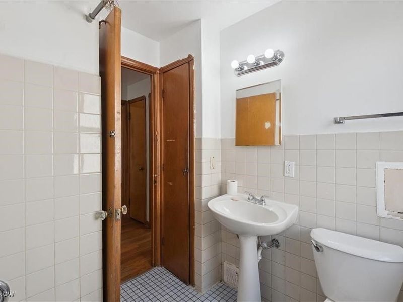 11401 Western Avenue, Cleveland, OH 44111 Photo 11