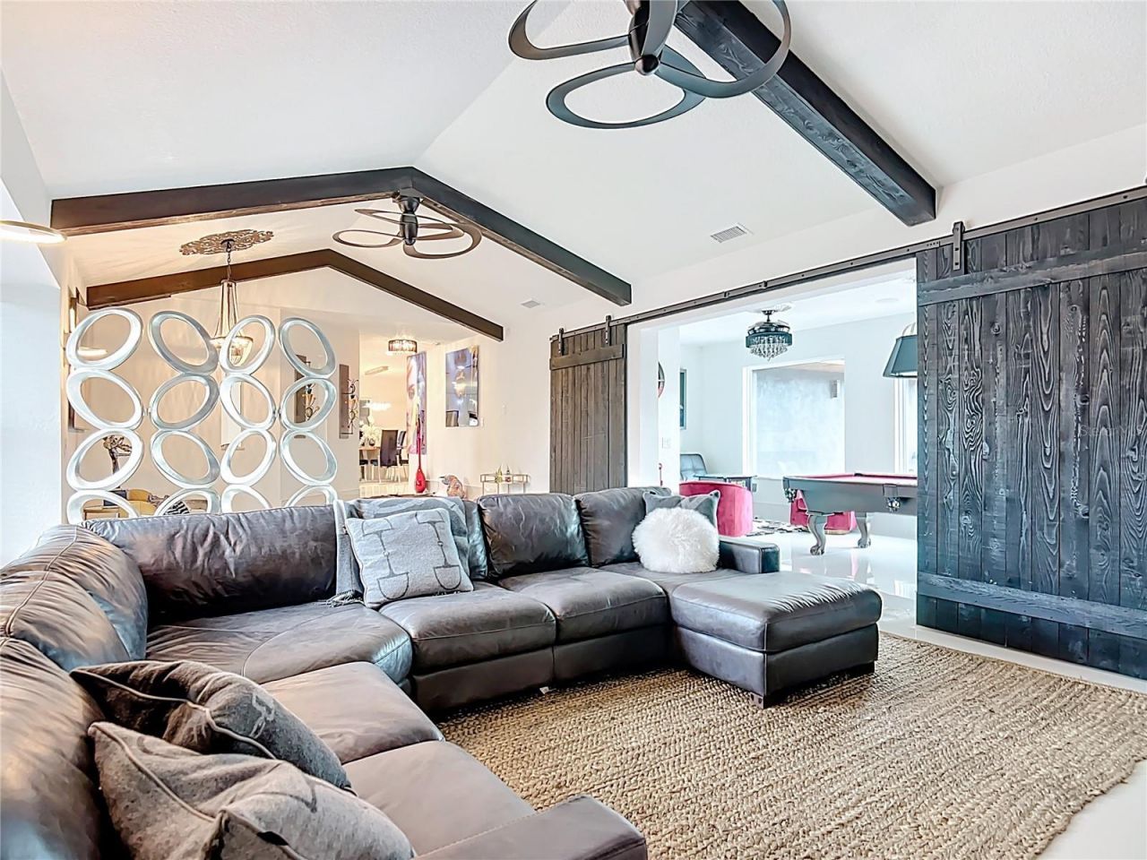 823 SW Kings Bay Drive, Crystal River, FL 34429 Photo