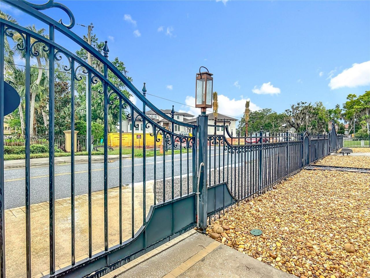 823 SW Kings Bay Drive, Crystal River, FL 34429 Photo