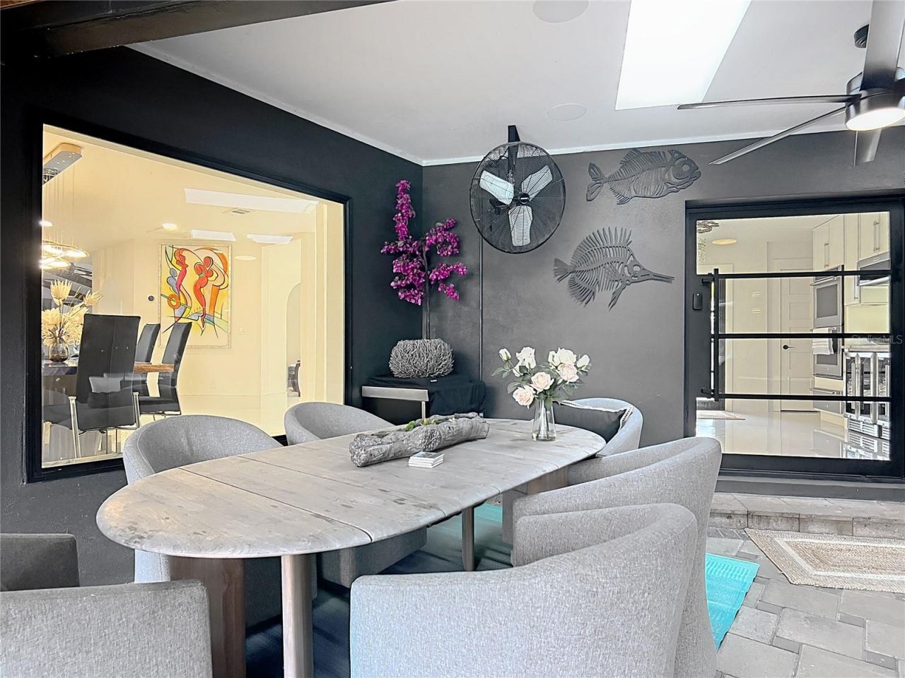 823 SW Kings Bay Drive, Crystal River, FL 34429 Photo