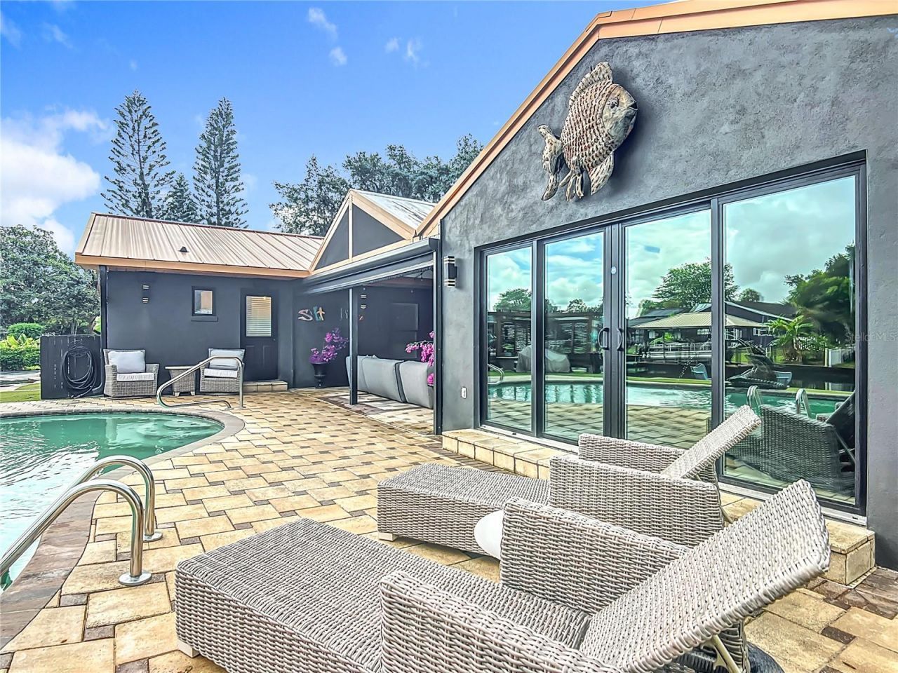 823 SW Kings Bay Drive, Crystal River, FL 34429 Photo