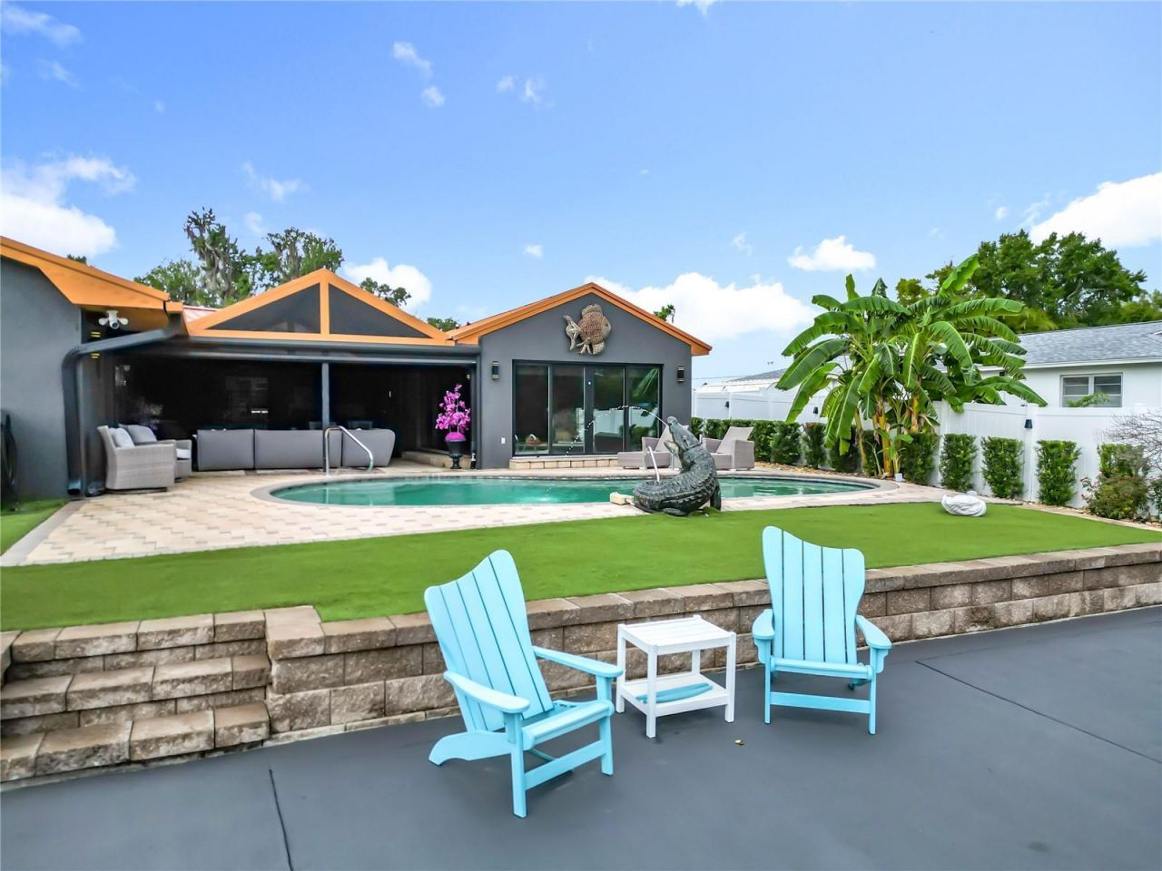 823 SW Kings Bay Drive, Crystal River, FL 34429 Photo