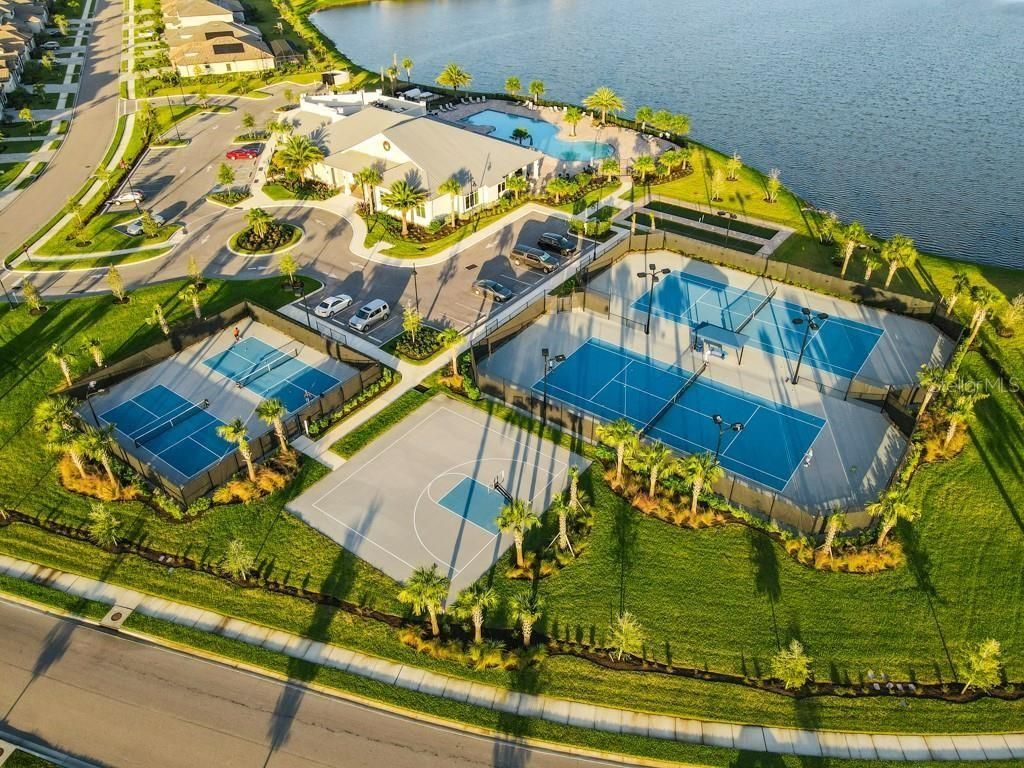 17610 Polo Trail, Lakewood Ranch, FL 34211 Photo