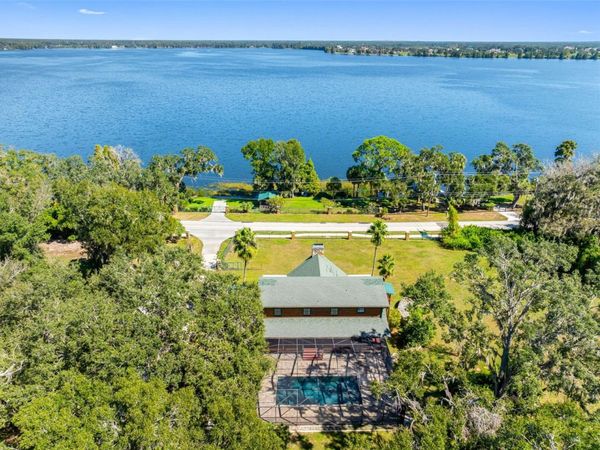 11401 THONOTOSASSA ROAD, THONOTOSASSA, FL 33592