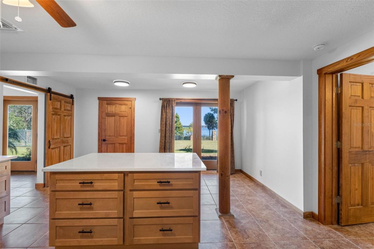 11401 Thonotosassa Road, Thonotosassa, FL 33592 Photo