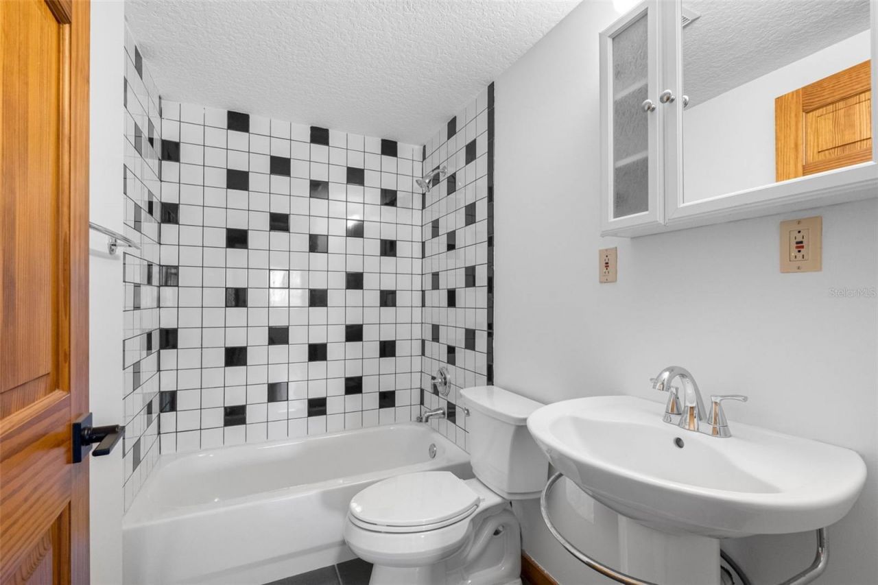 11401 Thonotosassa Road, Thonotosassa, FL 33592 Photo