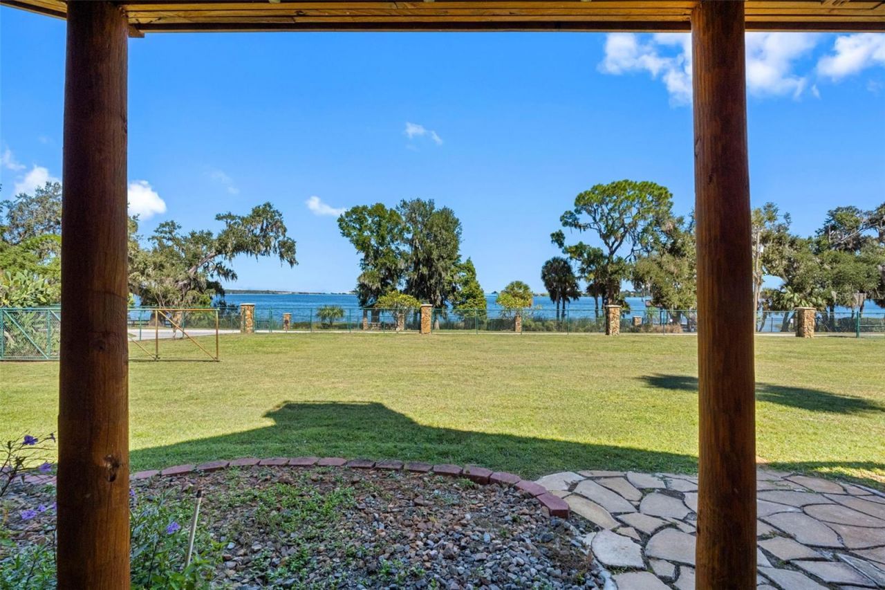11401 Thonotosassa Road, Thonotosassa, FL 33592 Photo