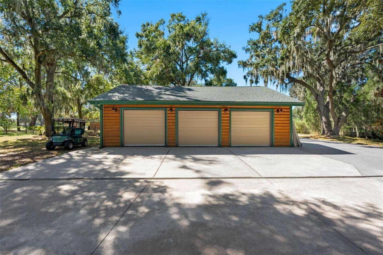 11401 Thonotosassa Road, Thonotosassa, FL 33592 Photo
