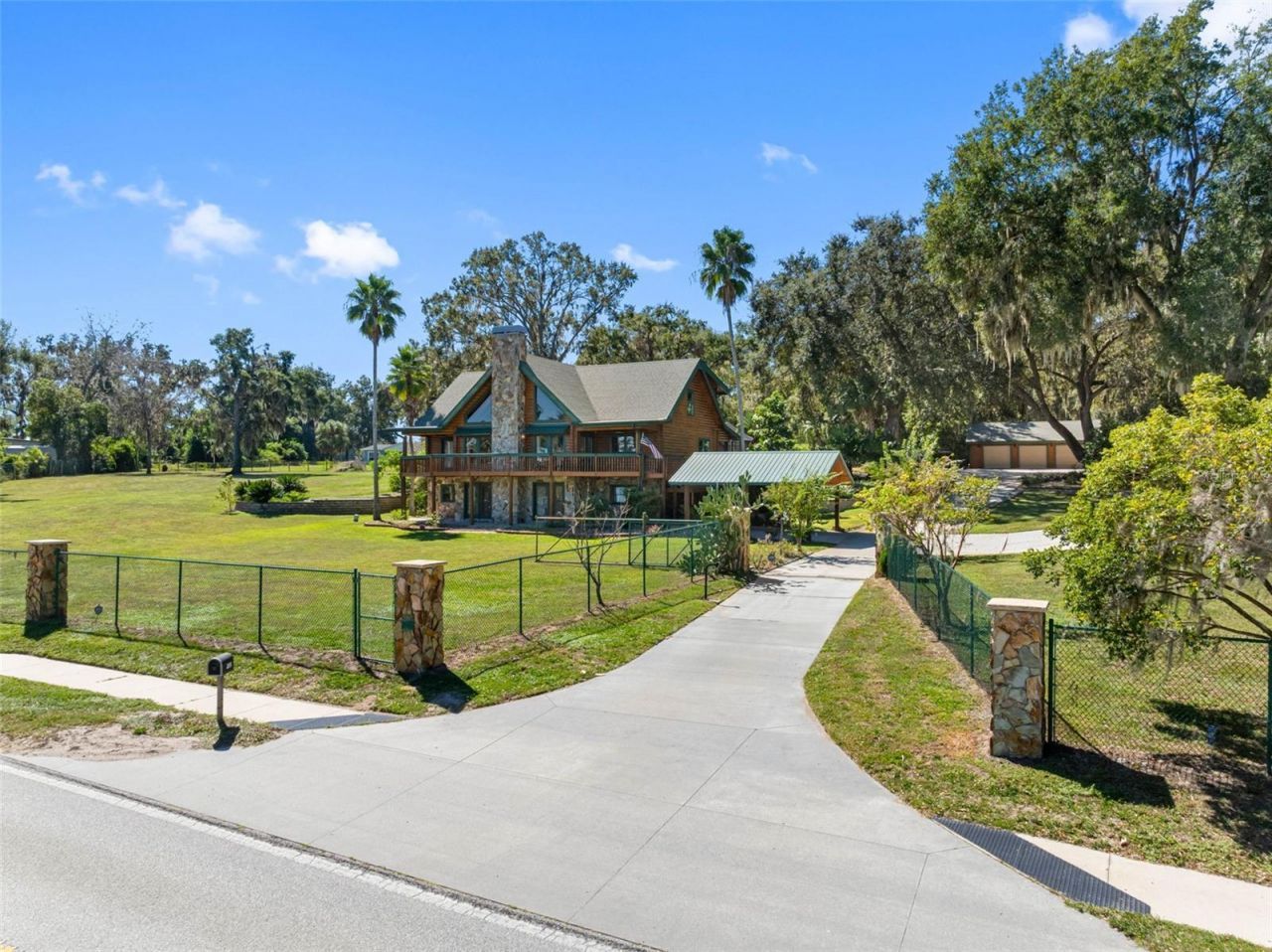 11401 Thonotosassa Road, Thonotosassa, FL 33592 Photo