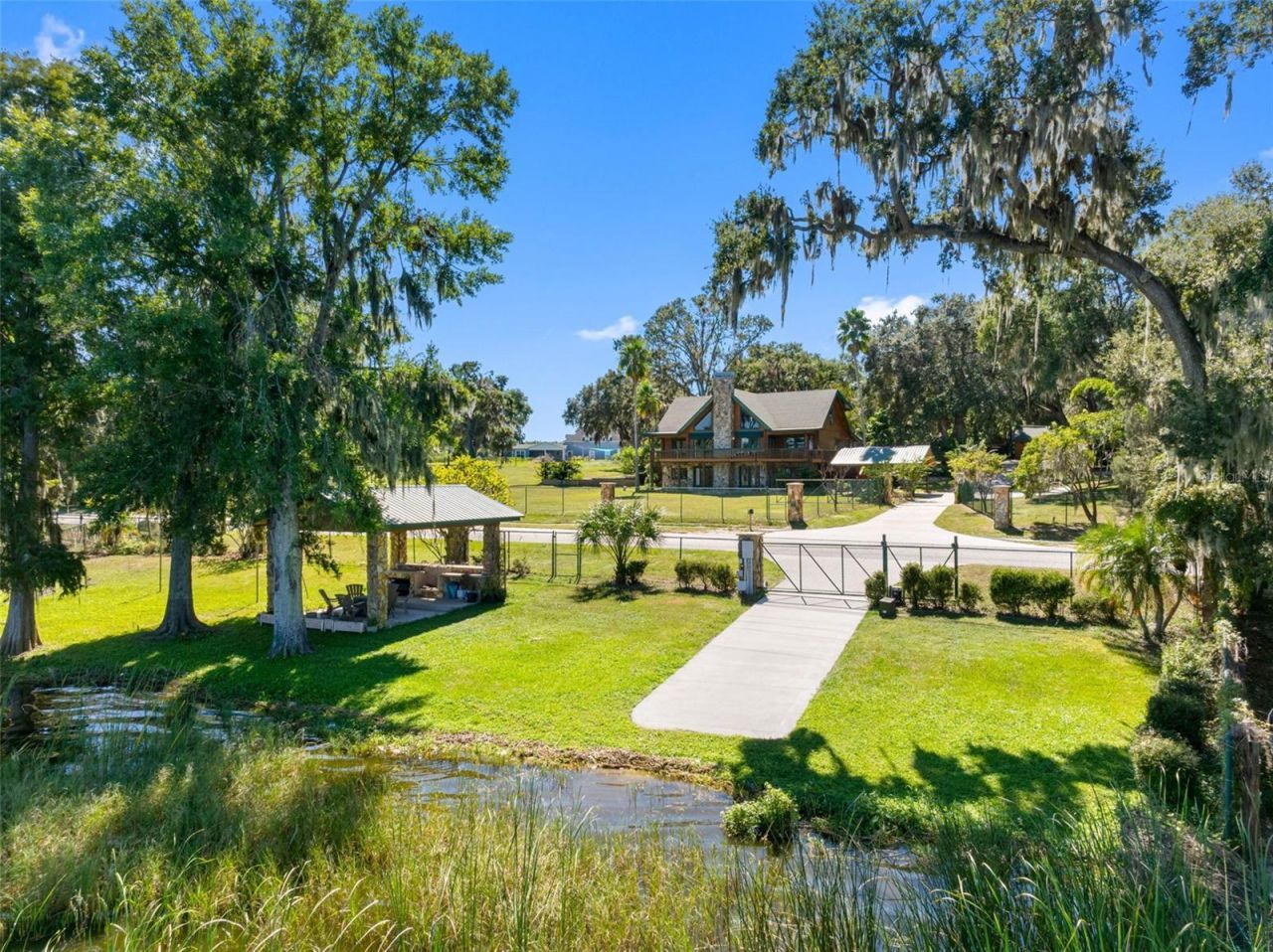 11401 Thonotosassa Road, Thonotosassa, FL 33592 Photo