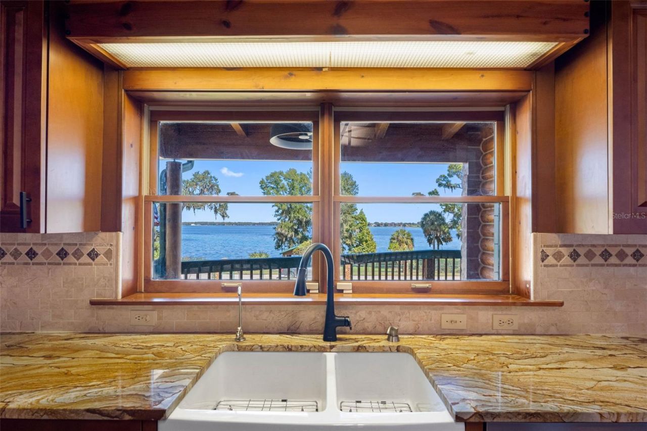 11401 Thonotosassa Road, Thonotosassa, FL 33592 Photo