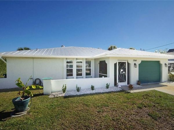 2560 Rose AVE, ST. JAMES CITY, FL 33956