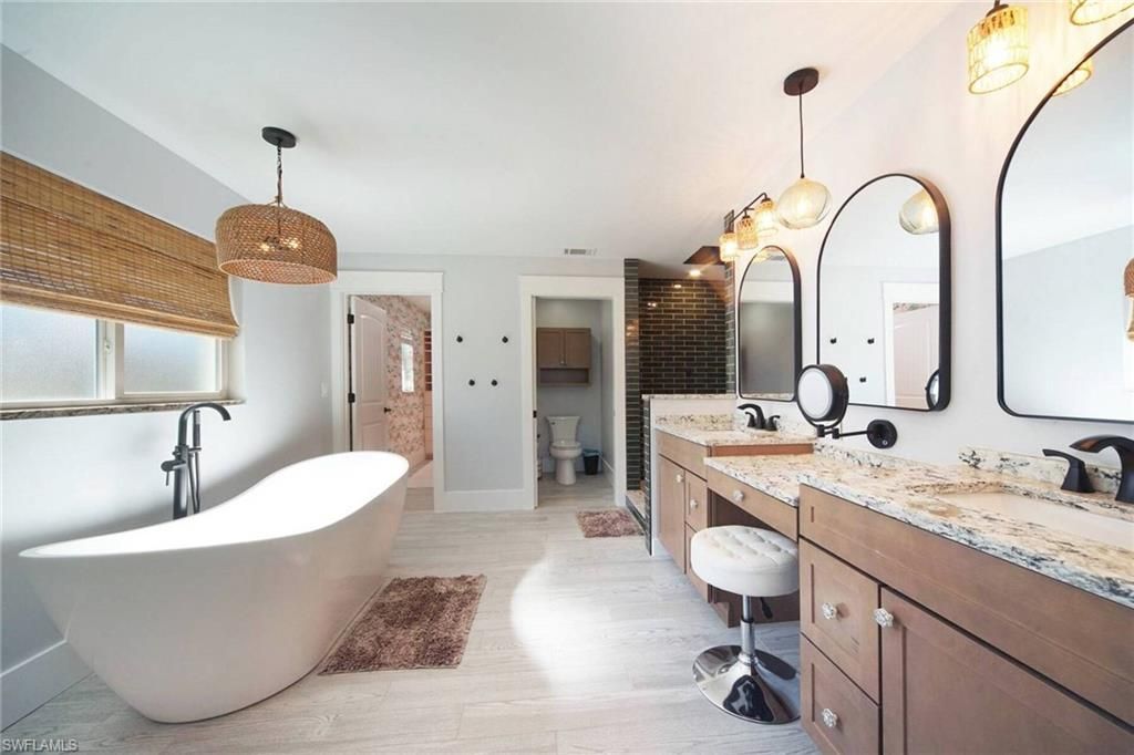 2560 Rose Ave, Saint James City, FL 33956 Photo