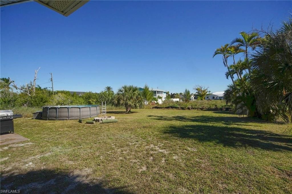 2560 Rose Ave, Saint James City, FL 33956 Photo