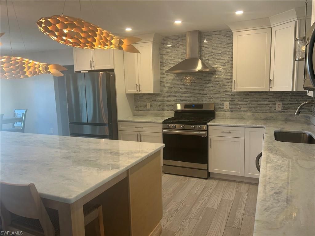 2560 Rose Ave, Saint James City, FL 33956 Photo