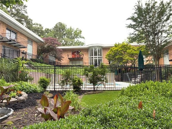 1233 Woodland Avenue NE, Unit 5, Atlanta, GA 30324