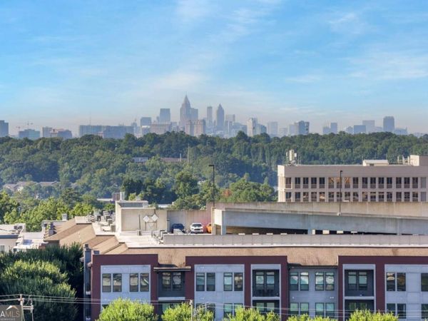 300 Johnson Ferry Road NE, Unit B902, Atlanta, GA 30328