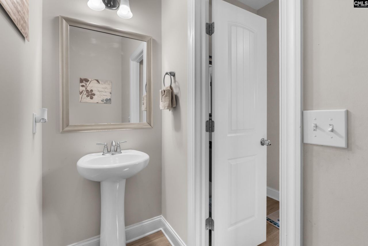 144 Tawney Forest Road Road  Photo 15