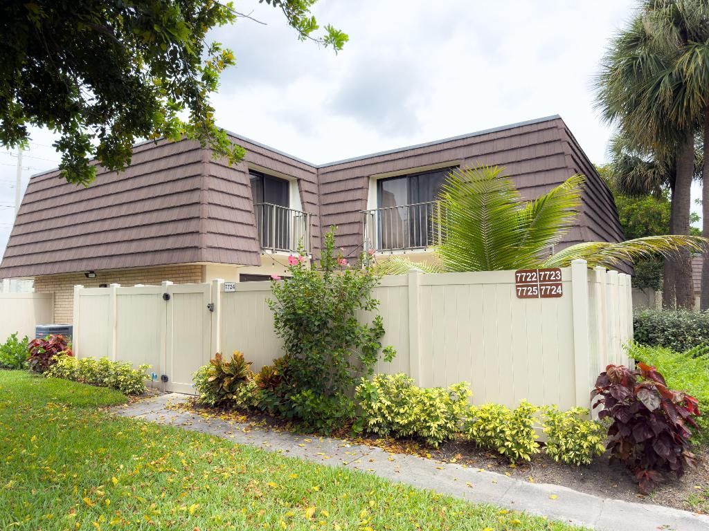 7724 77th Way, West Palm Beach, FL 33407 Photo