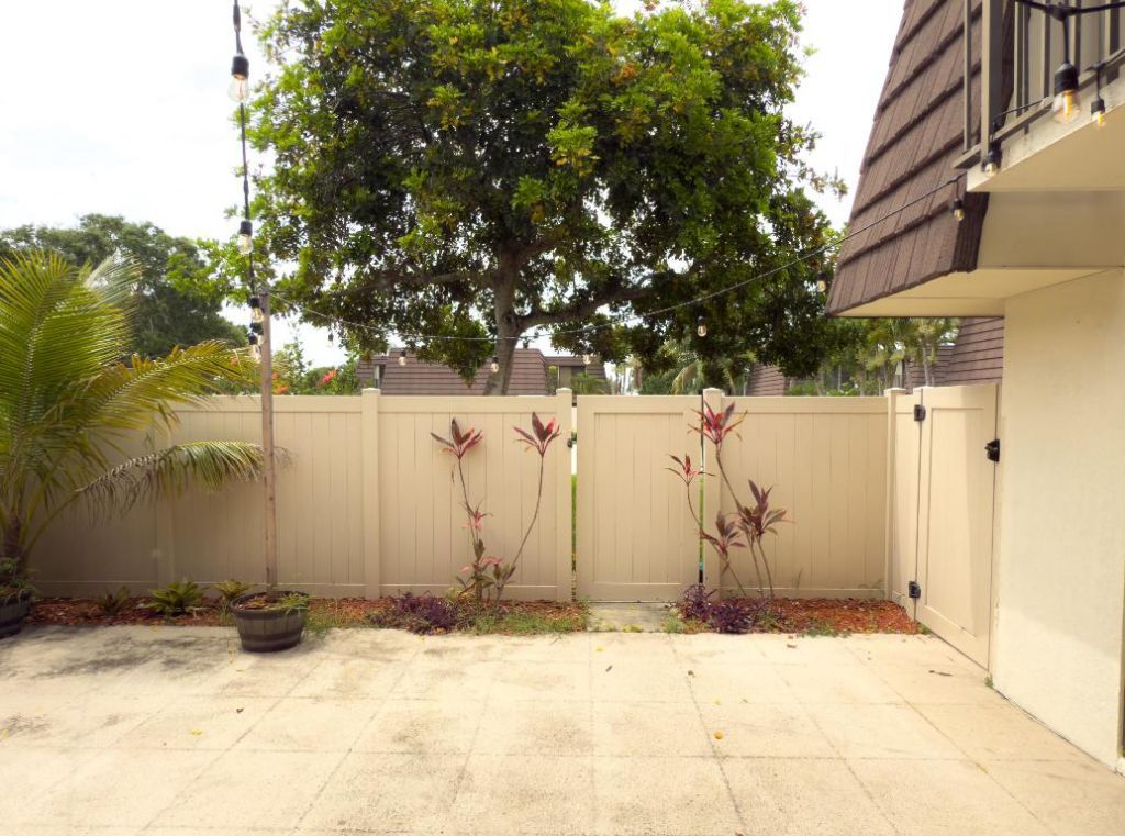 7724 77th Way, West Palm Beach, FL 33407 Photo