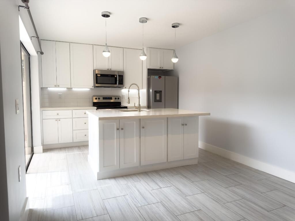 7724 77th Way, West Palm Beach, FL 33407 Photo