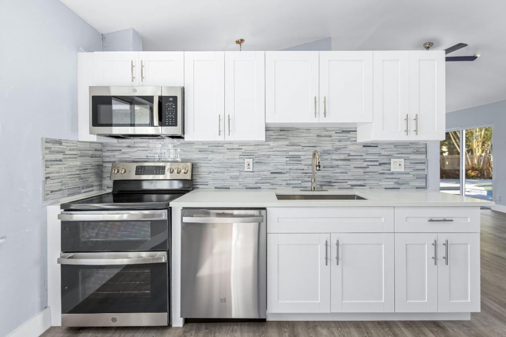 8209 SW 12th Street, North Lauderdale, FL 33068 Photo