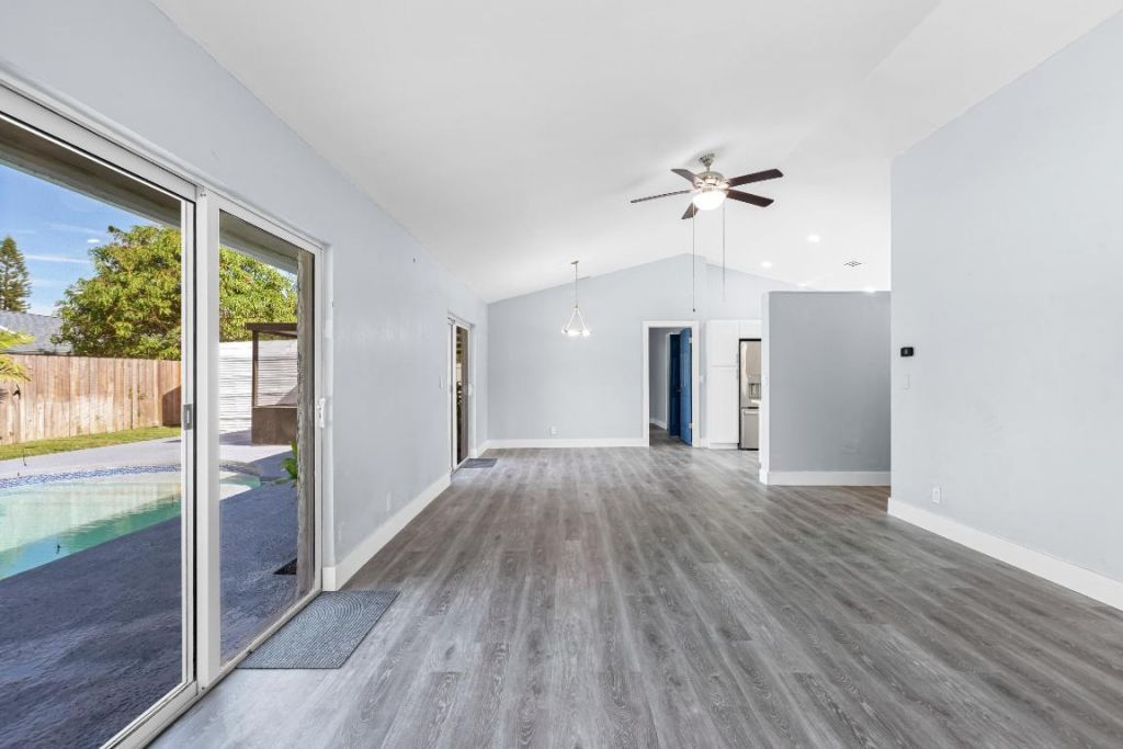 8209 SW 12th Street, North Lauderdale, FL 33068 Photo