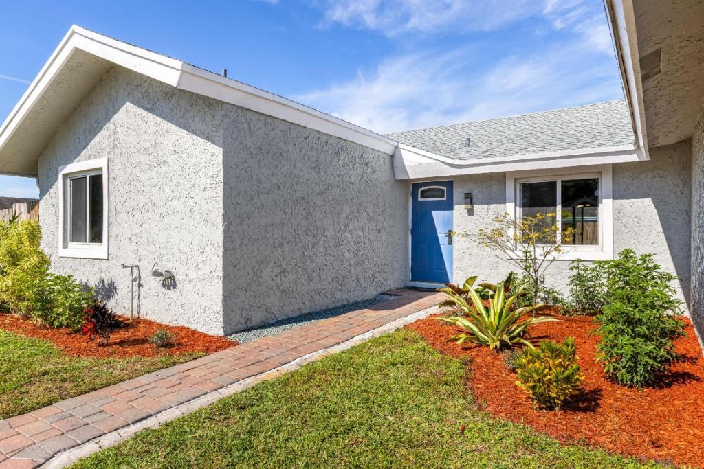 8209 SW 12th Street, North Lauderdale, FL 33068 Photo