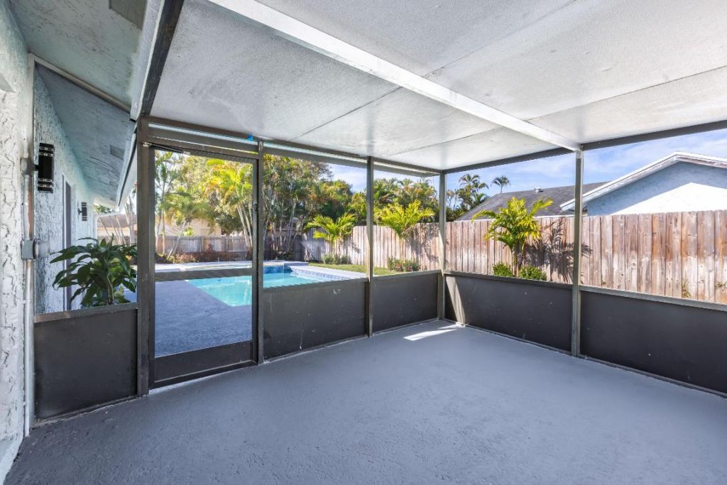 8209 SW 12th Street, North Lauderdale, FL 33068 Photo